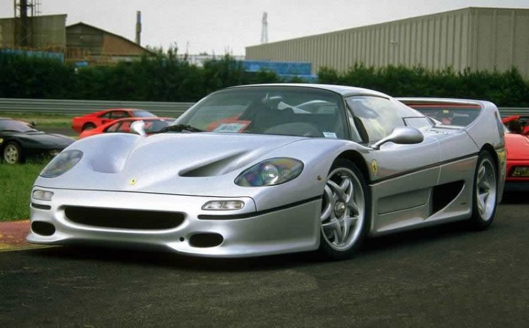 ferrari_f50_01.jpg